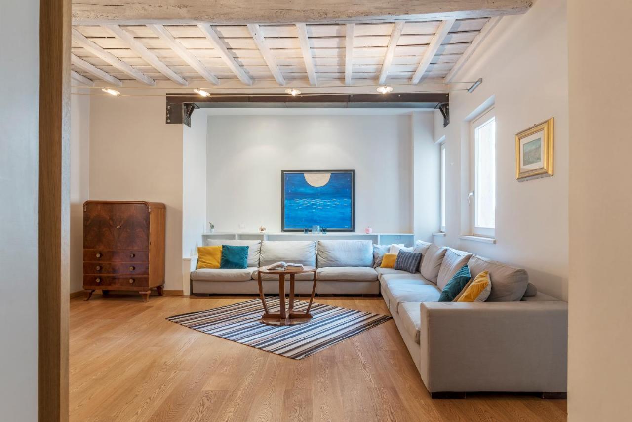 Piazza Navona Elegant Apartment Rome Exterior photo
